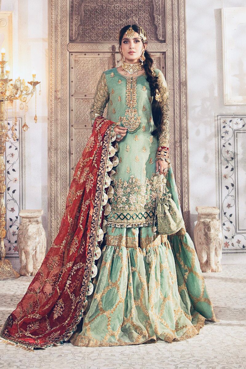 MARIA B WEDDING D-9106